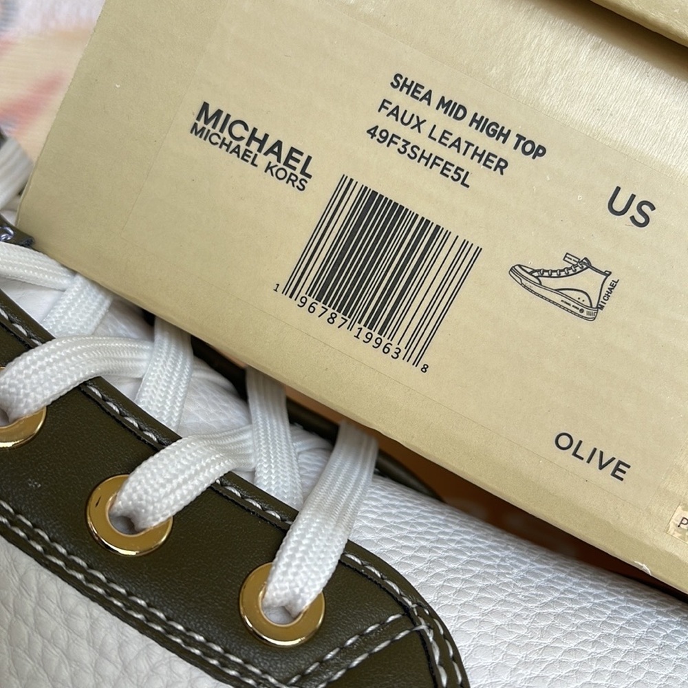 MICHAEL KORS SHEA MID HIGH TOP
FAUX LEATHER
49F3SHFESL
OLIVE
New - Picture 10 of 16